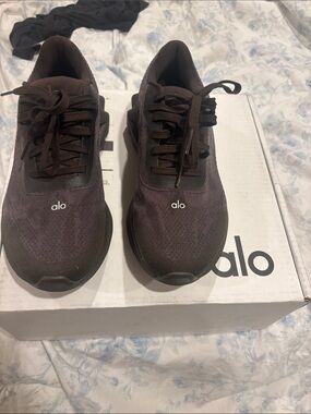 ALO Yoga Women’s Athletic Sneakers in Dark Brown